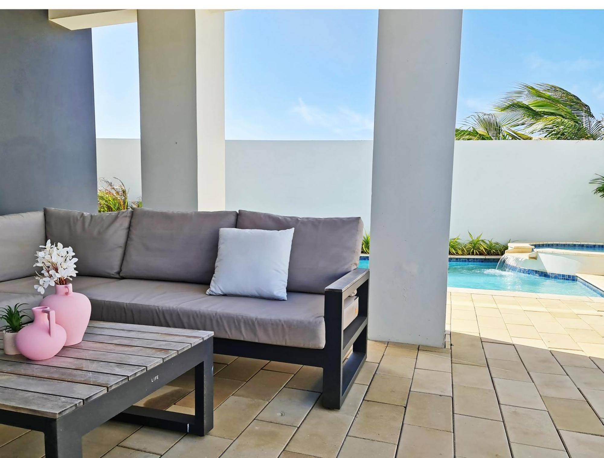 Tuscany Residence Aruba Палм Бич Экстерьер фото
